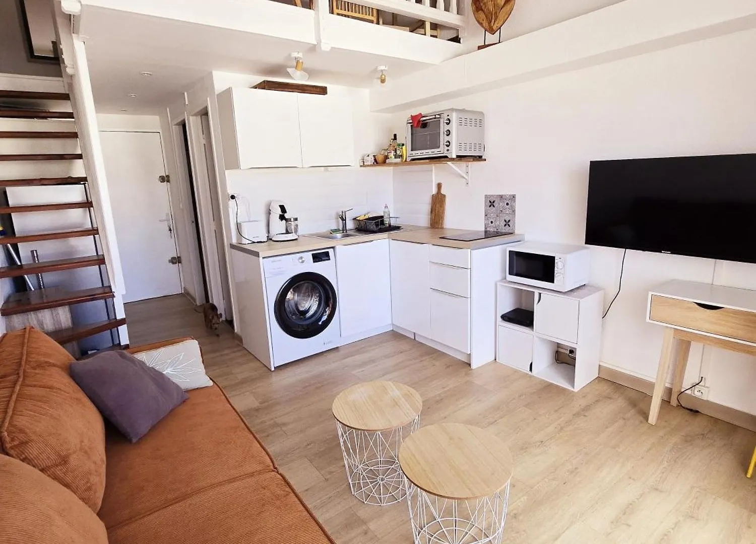 Apartment Duplex Avec Vue Sur La Marina, Residence Avec Piscine Saint-Francois